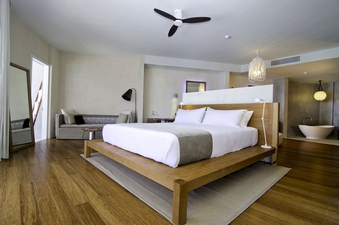 Verified hotel review - Amilla Maldives Resort & Residences  - 3