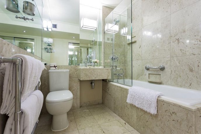 Verified hotel review - The Capital Hotel, Apartments & Townhouse - 40