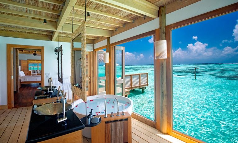 Verified hotel review - Gili Lankanfushi Maldives - 24