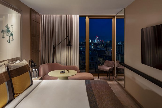 Verified hotel review - The Londoner - 20