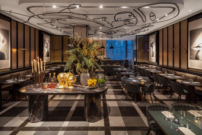 Verified hotel review - The Londoner - 34