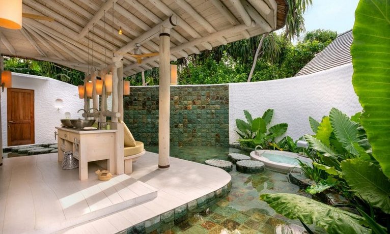 Verified hotel review - Soneva Jani - 2