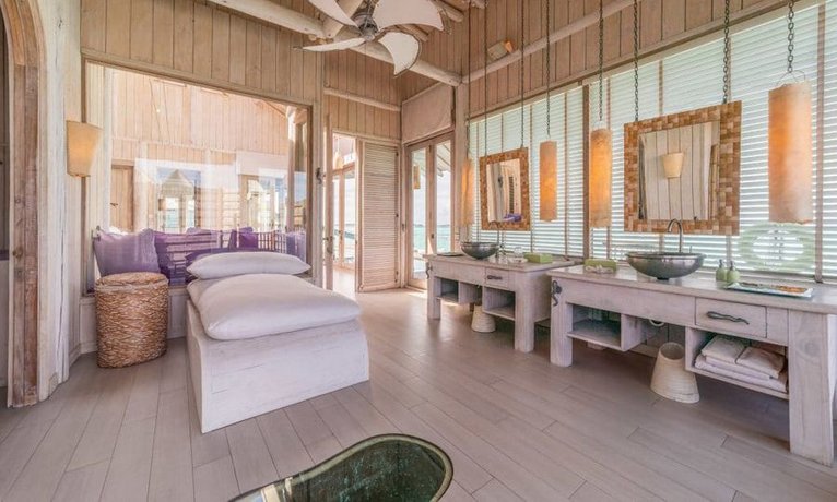 Verified hotel review - Soneva Jani - 30