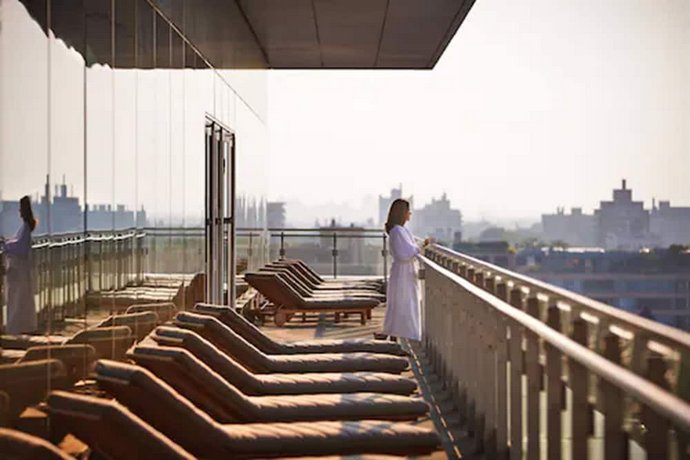 Verified hotel review - Four Seasons Hotel Toronto at Yorkville - 51