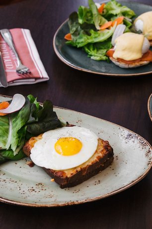 Verified hotel review - Four Seasons Hotel Toronto at Yorkville - 38