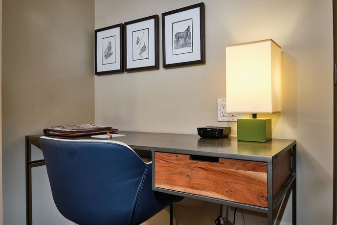 Verified hotel review - Skwachàys Lodge - 69