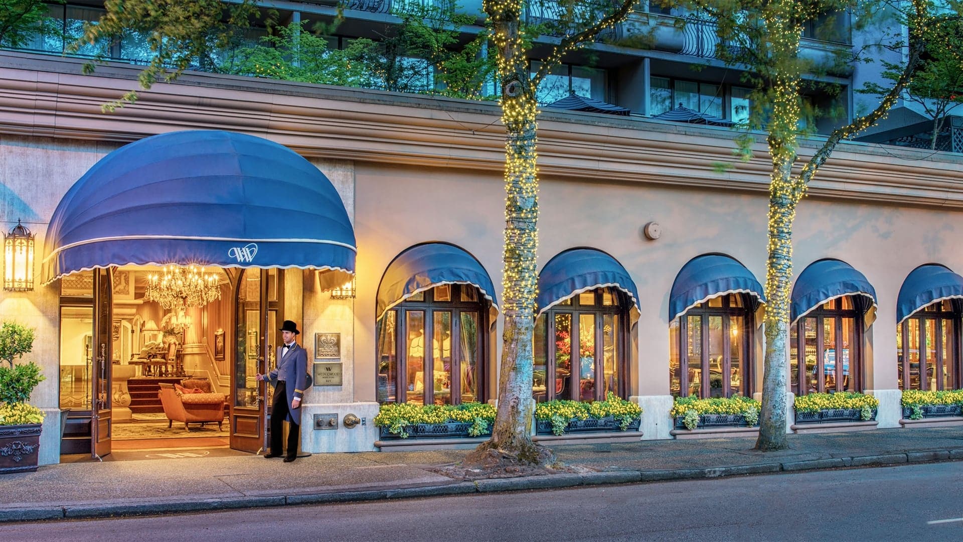 Main entrance of the wedgewood hotel & spa