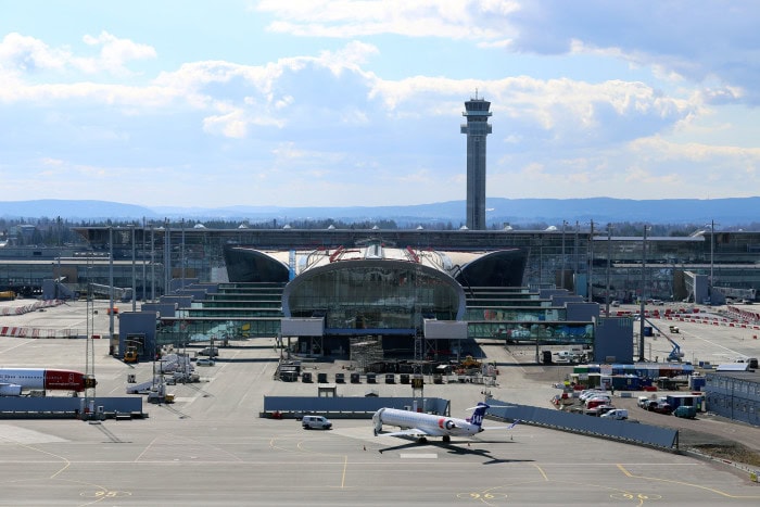 I rute til åpningen av nye Oslo Lufthavn