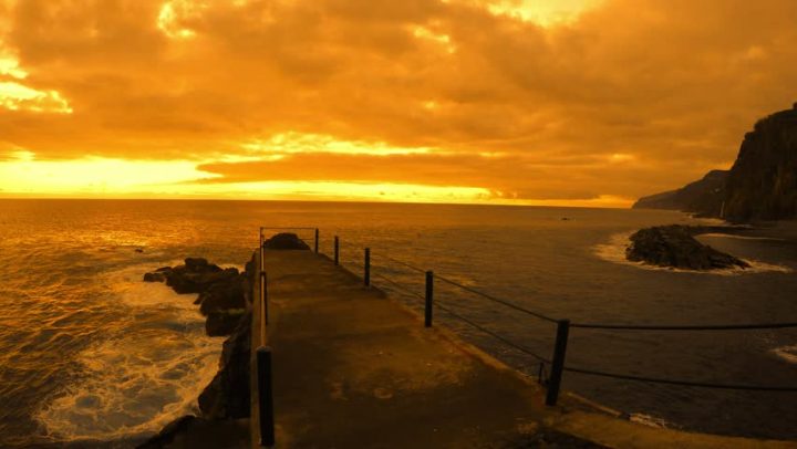 Flotte steder å oppleve solnedgang - Madeira, Portugal: Atlanterhavets grønne perle
