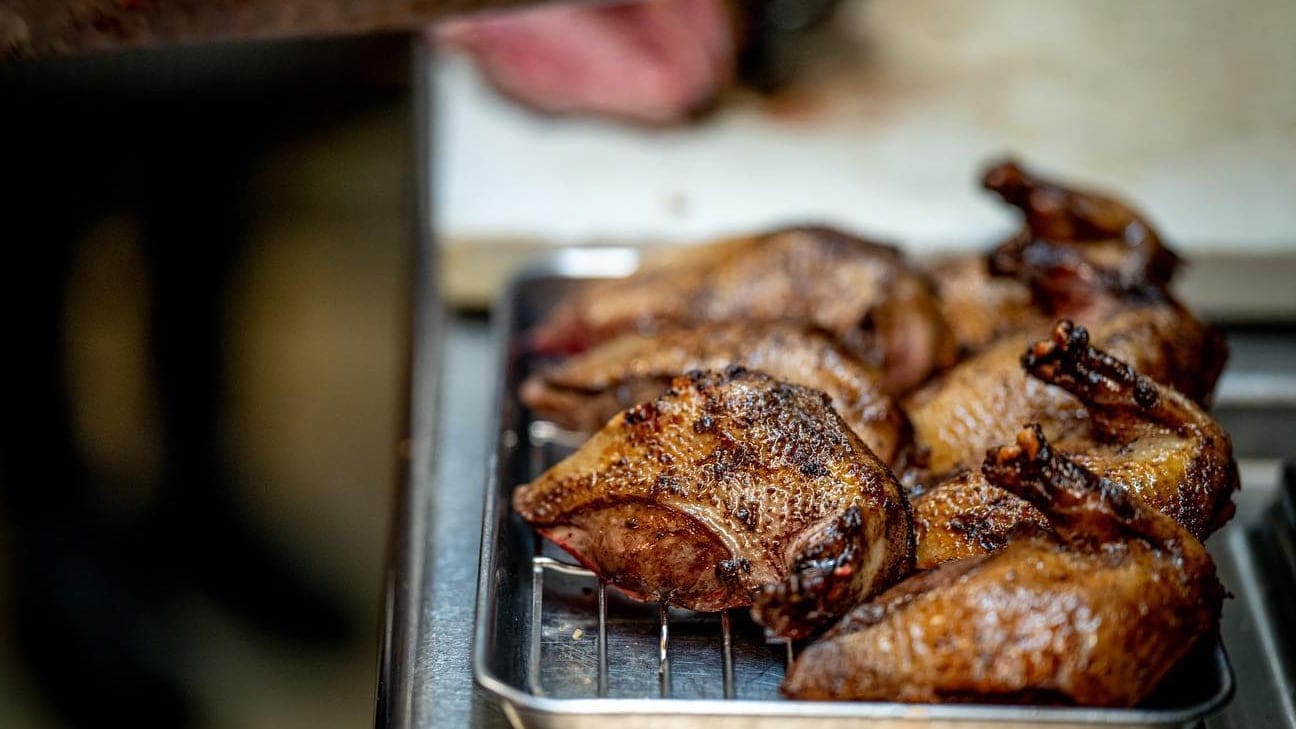 Picture of grilled chicken at resturant oxte paris