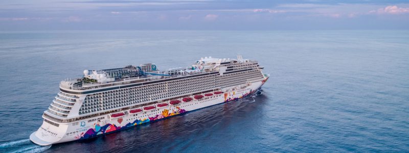 Singapore introduces cruises to nowhere