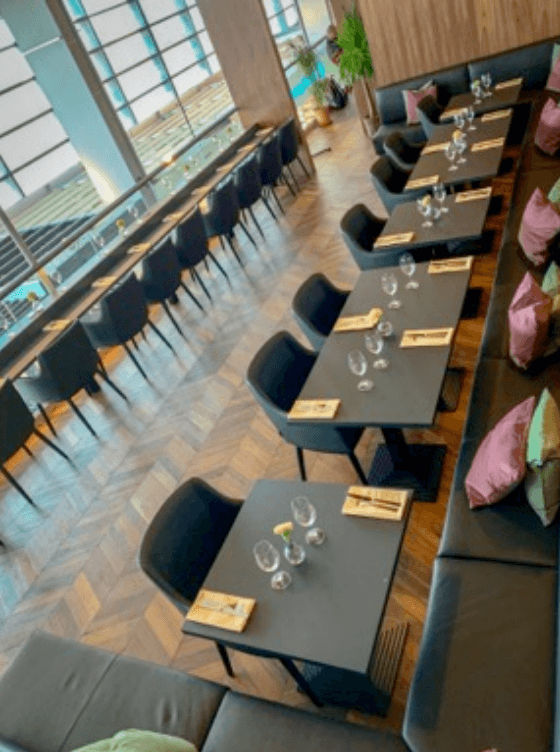 En exklusiv Centurion-lounge checkar in på Pontus in the Air