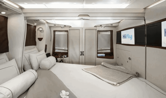 Flyselskapene med First Class på A380 - 13