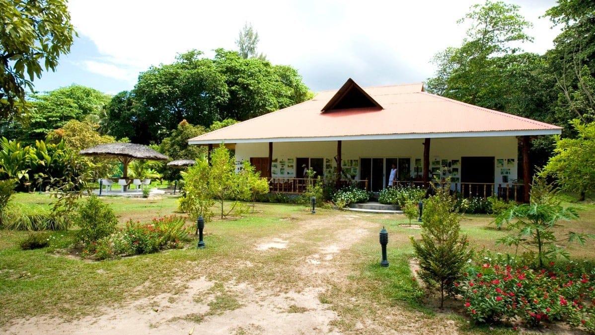 Destinations Articles - Seychelles Travel Guide