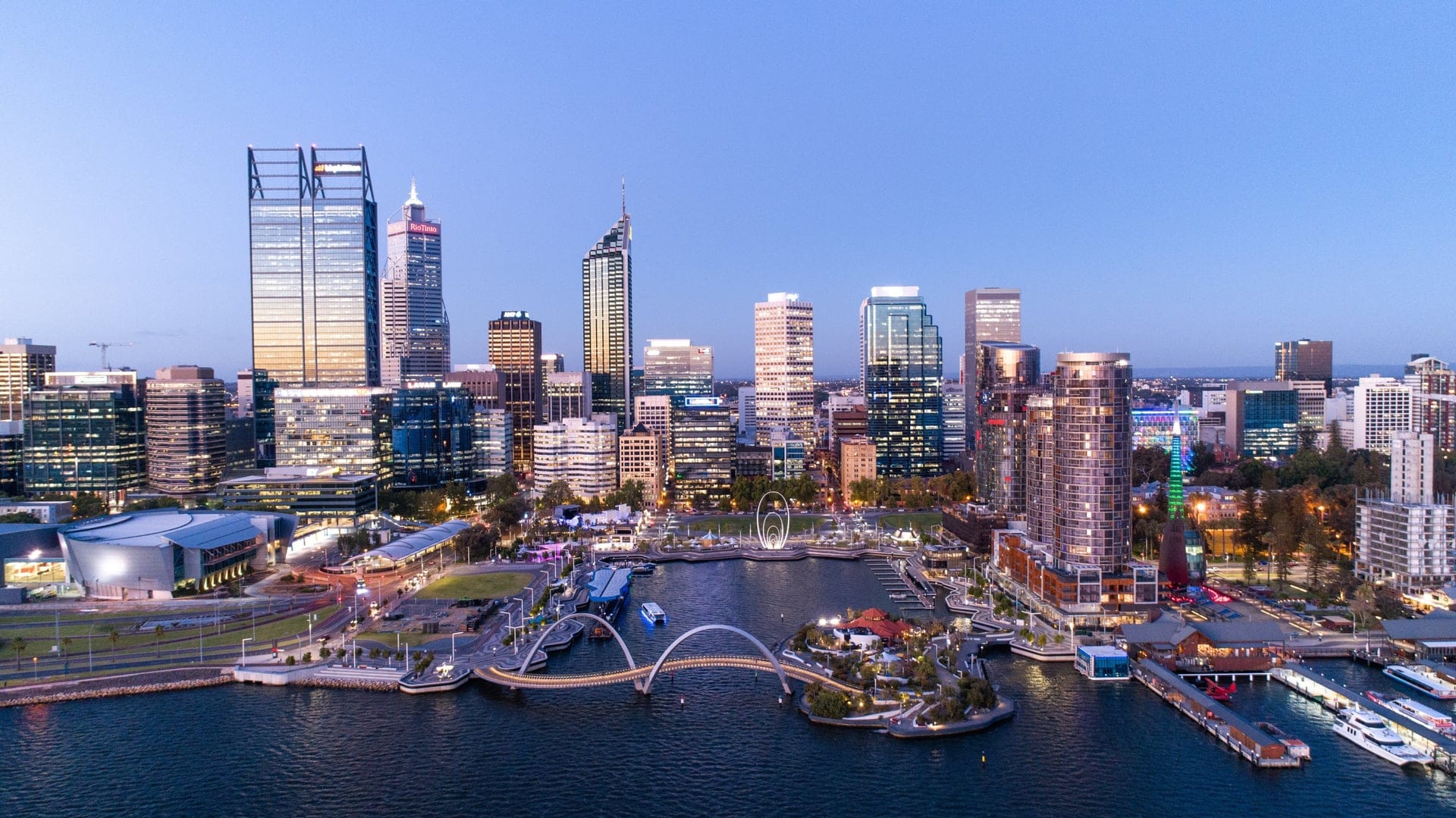 Perth Travel Guide