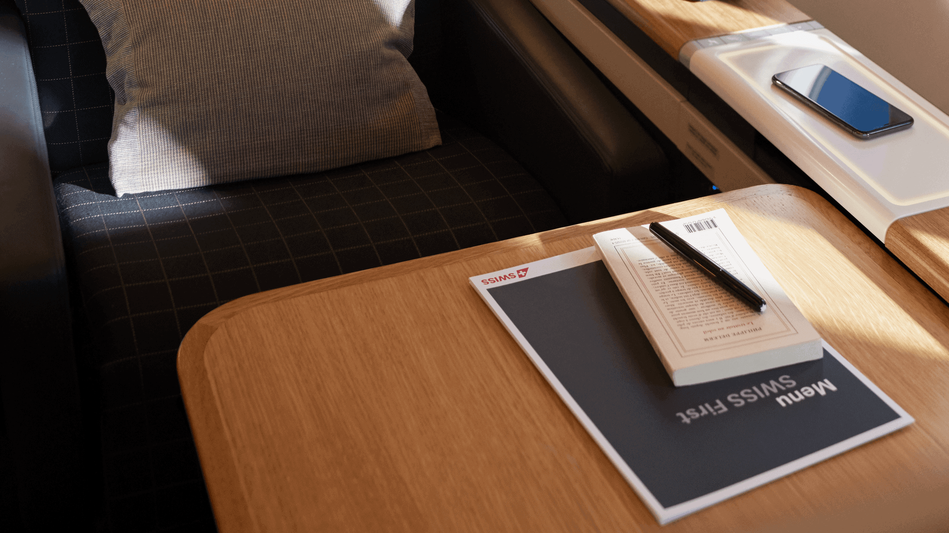 Airline review Cabin & Seat - SWISS - 3