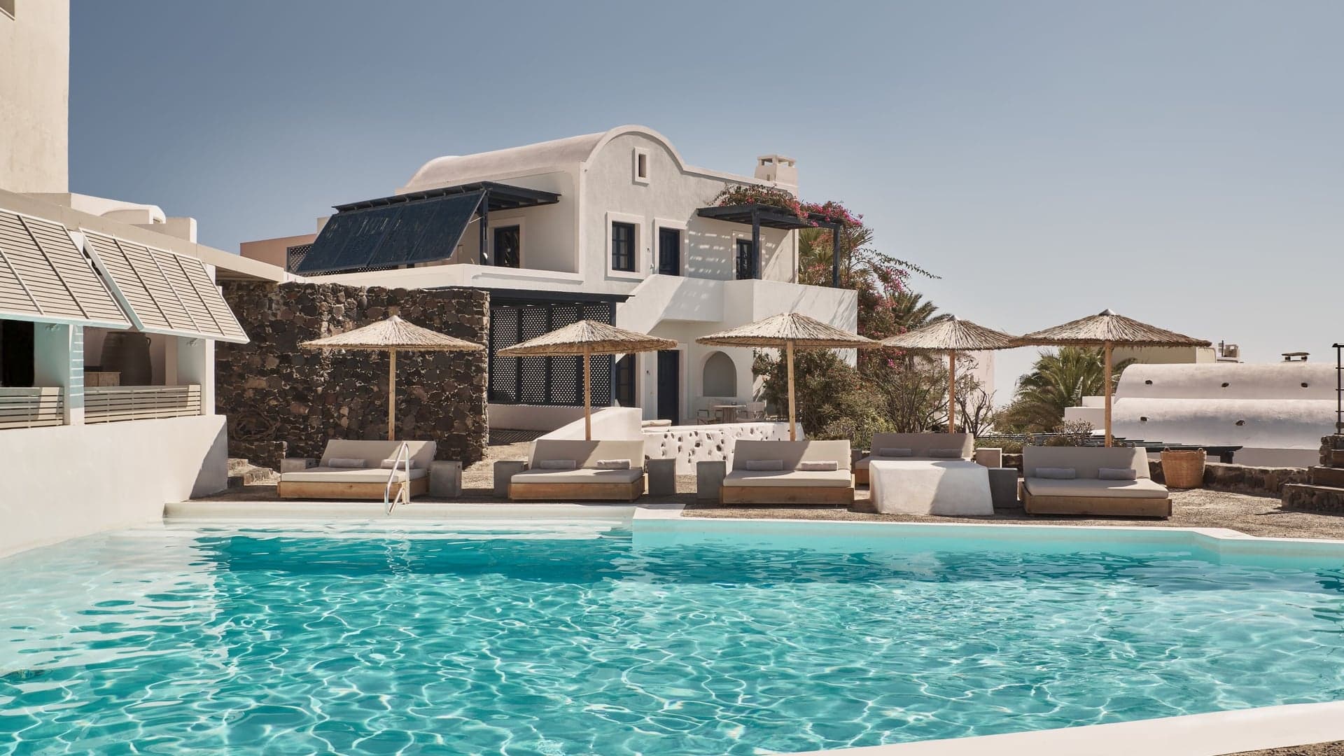 Hotels Toplists - 10 Best Luxury Hotels in Santorini