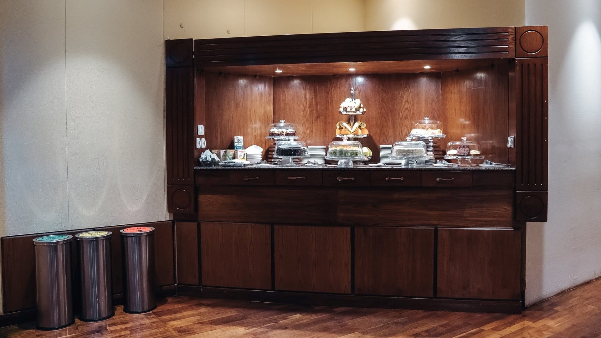 Airline review Airport experience - Egyptair - 2