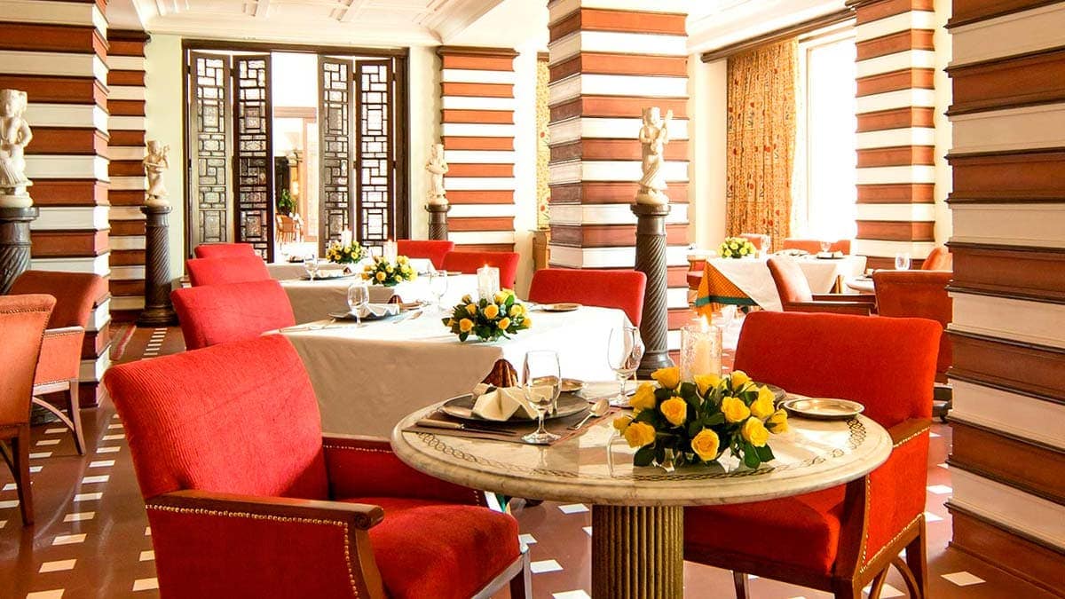 Destinations Articles - Agra Travel Guide