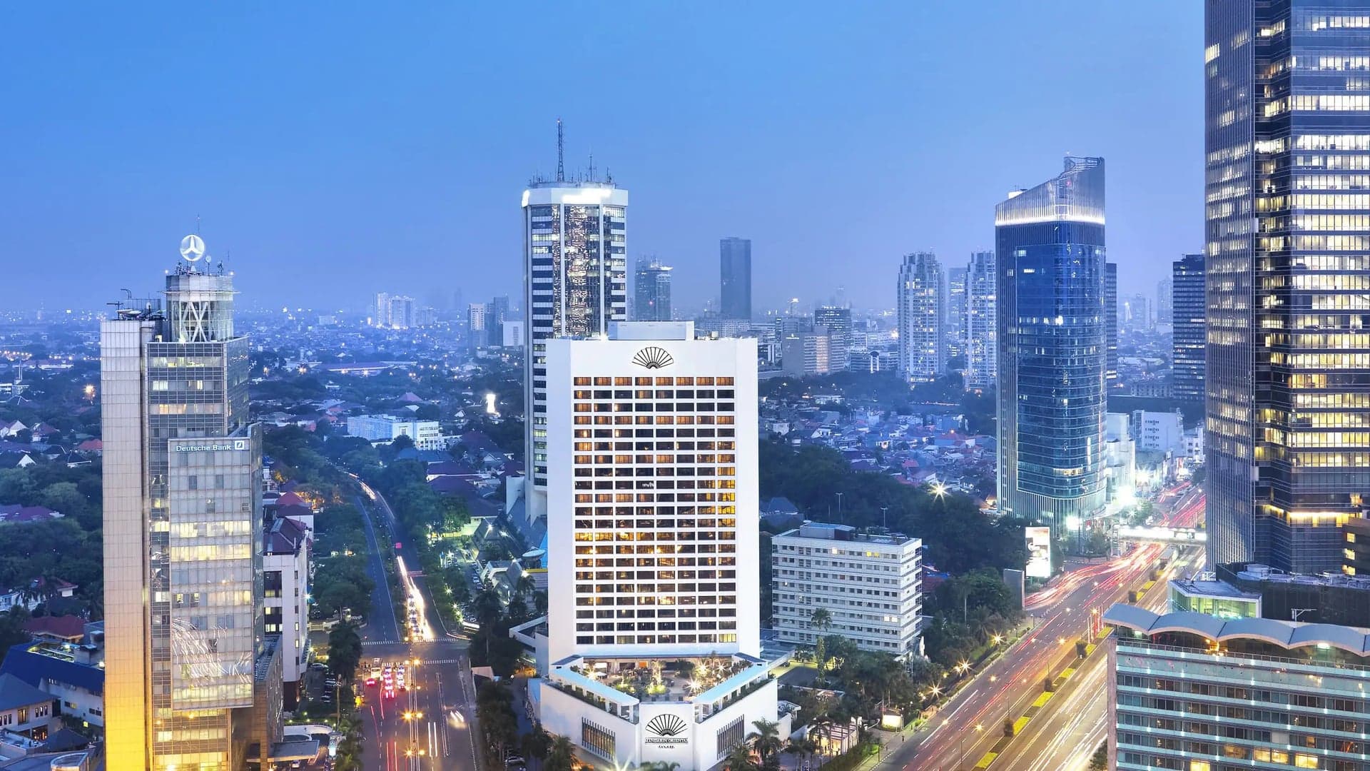Outside of mandarin oriental, jakarta