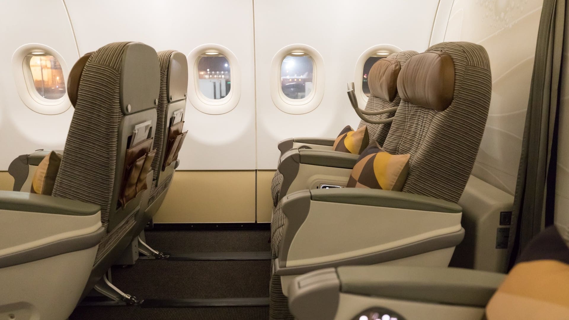 Airline review Short- & Medium-haul - Etihad Airways - 3