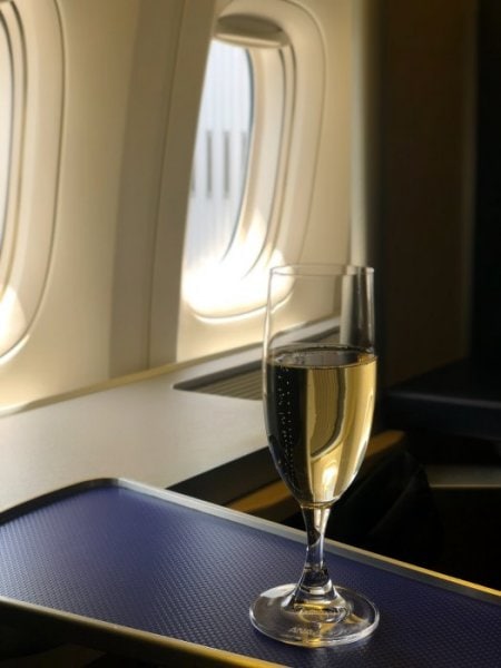 Medlemsanmeldelse: Lufthansa First Class til Hong Kong og ANA First Class hjem