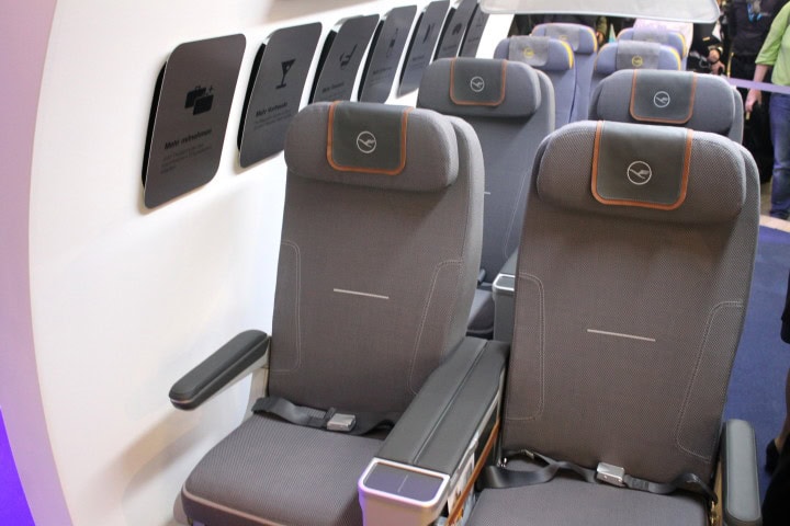 De første billeder af Lufthansas Premium Economy - Live fra ITB i Berlin