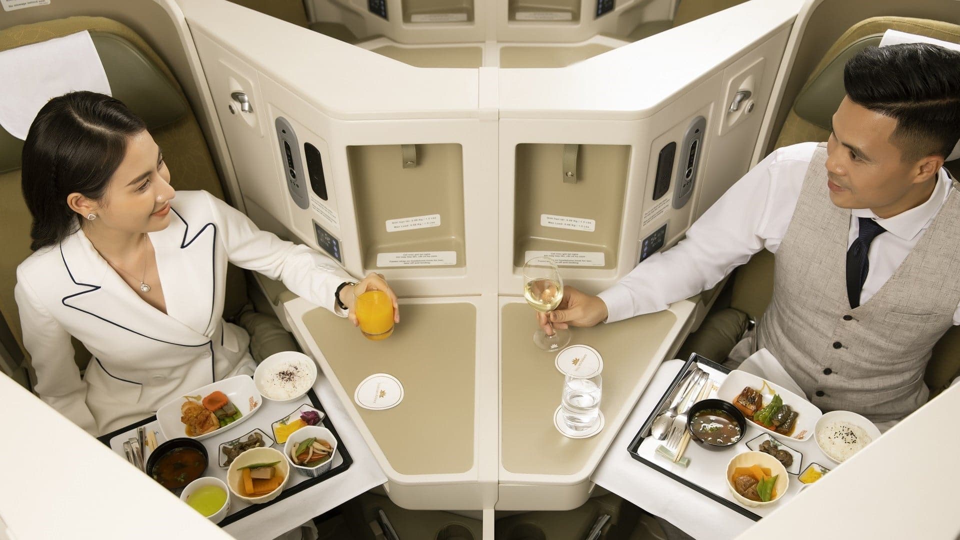 Airline review Cuisine - Vietnam Airlines - 8