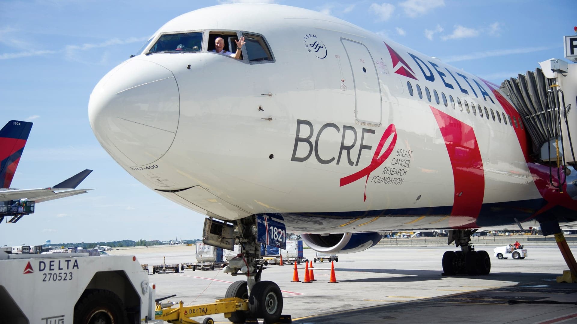 Qatar Airlines and Delta Air Lines support Breast Cancer Awareness Month