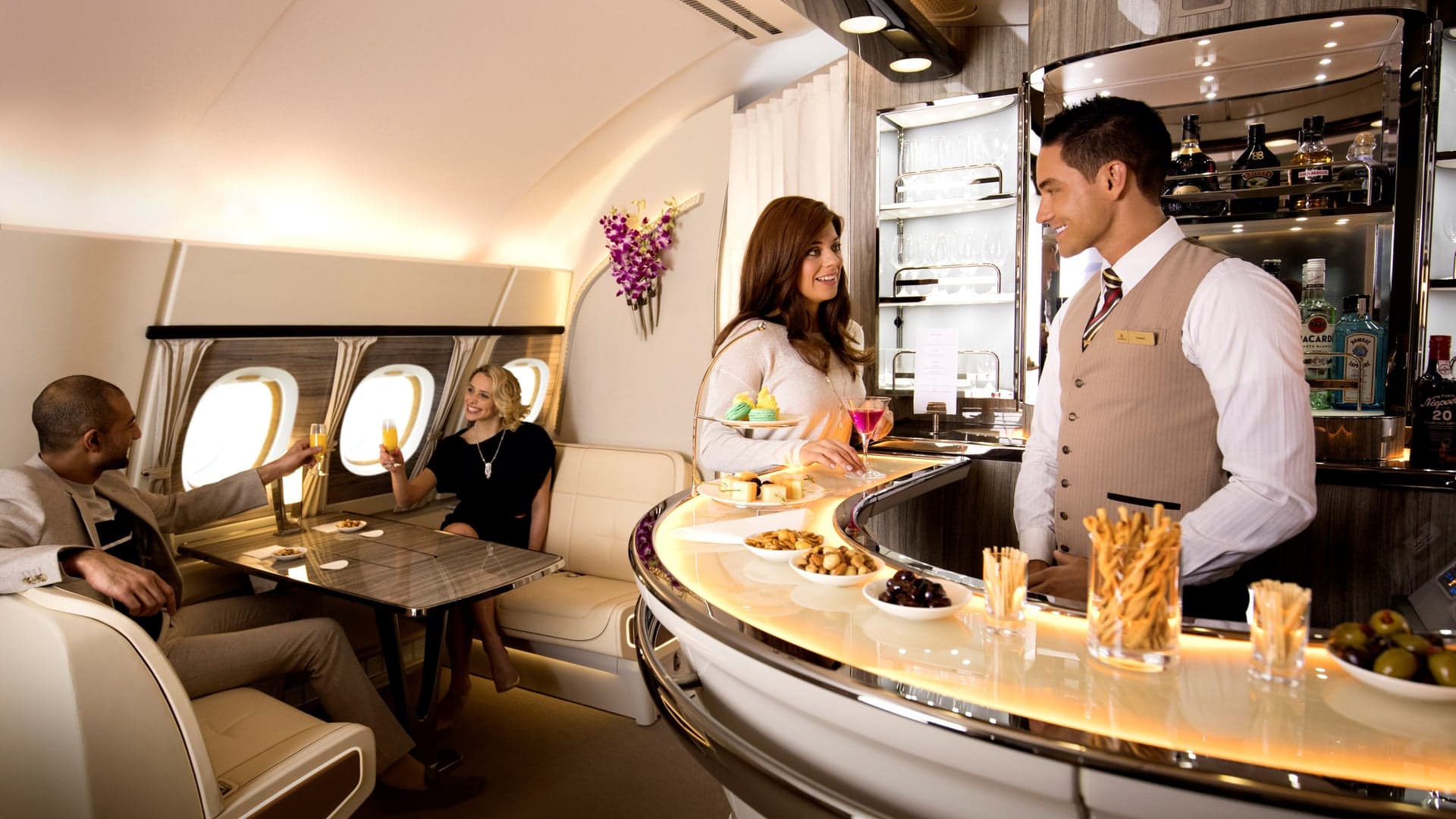 Airline review Amenities & Facilities - Emirates - 5
