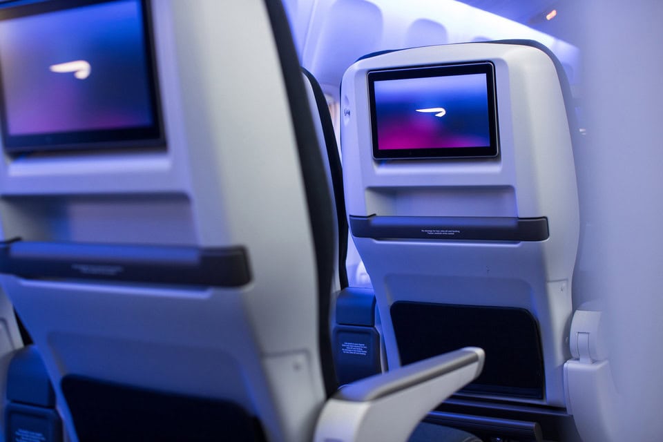 British Airways Unveils New 10-abreast B777 Cabins - 1