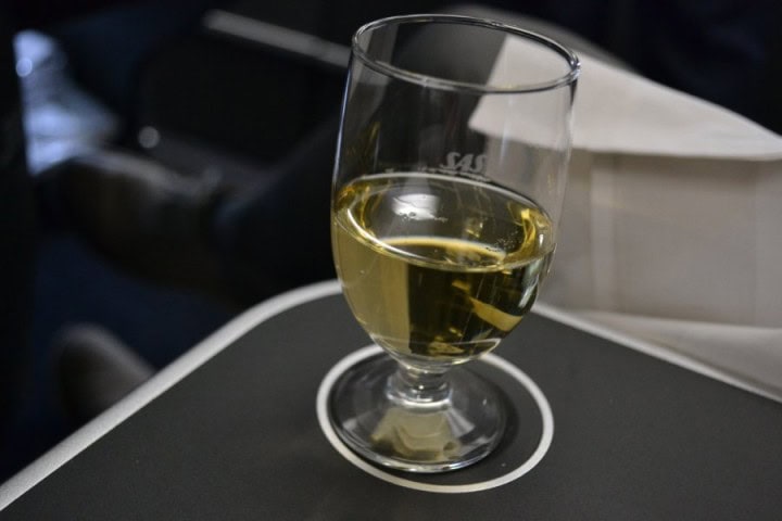 User review: New Business Class cabin SAS, Stockholm - Hong Kong - 13