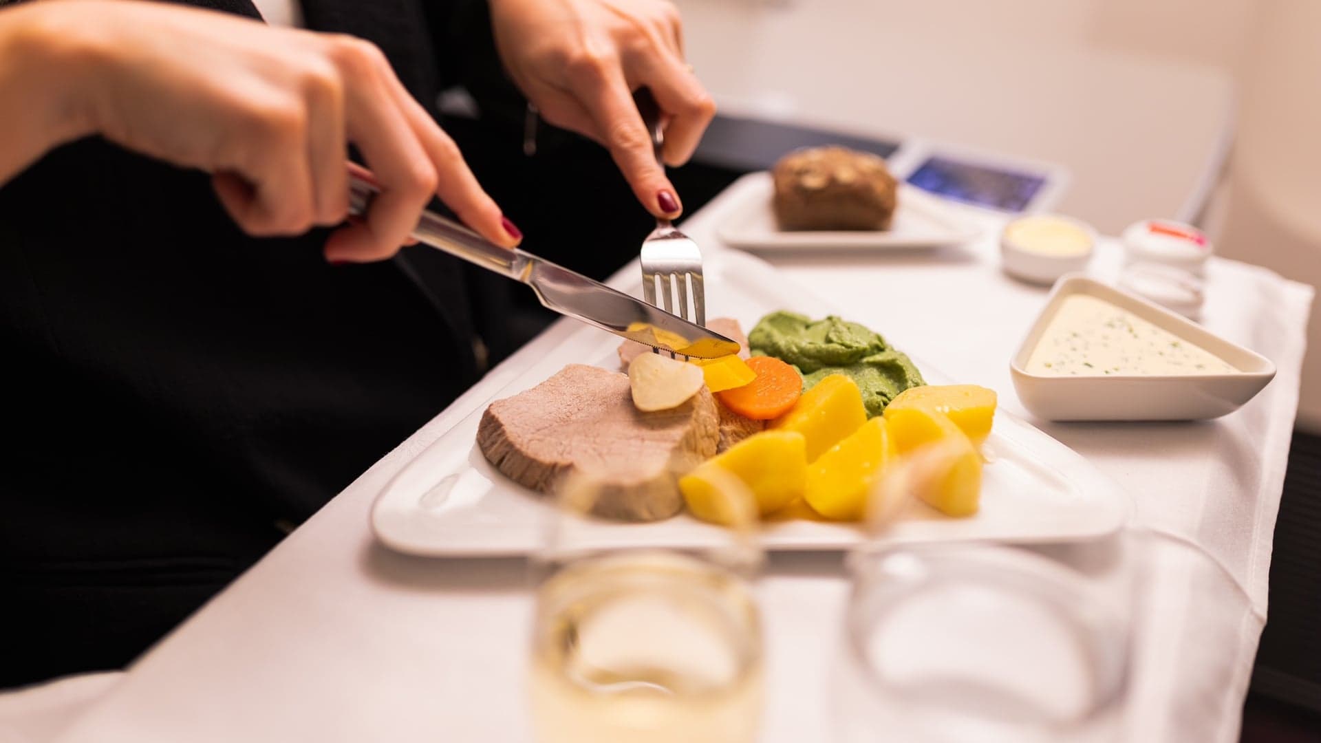 "Tastefully Austrian" - new dining concept in Business Class
