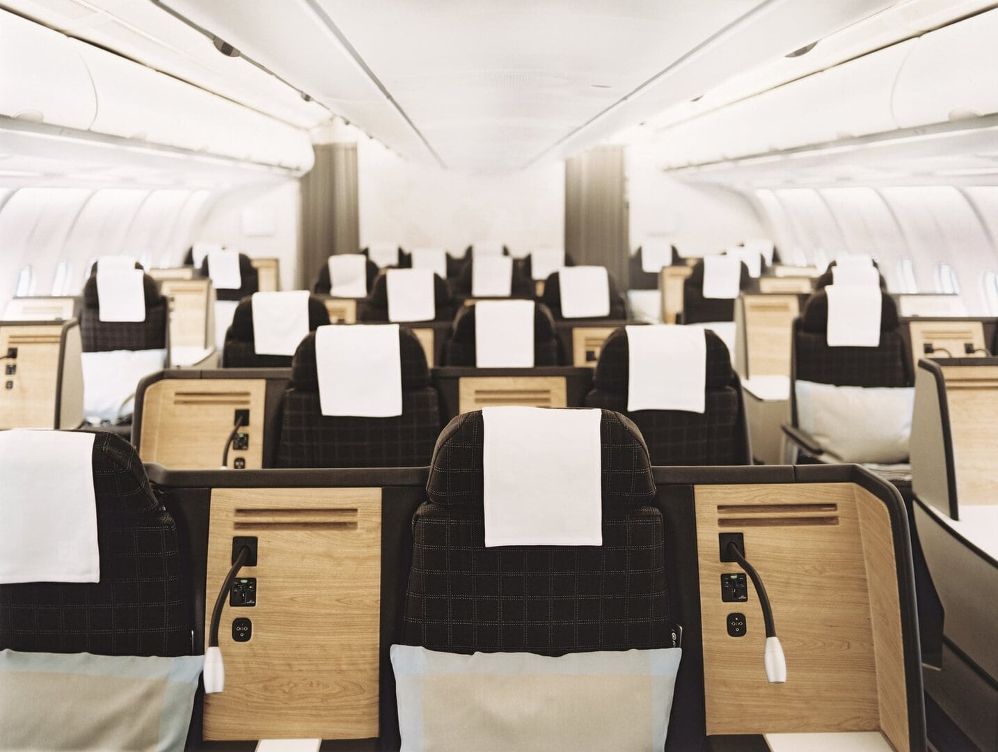 Airline review Cabin & Seat - SWISS - 8
