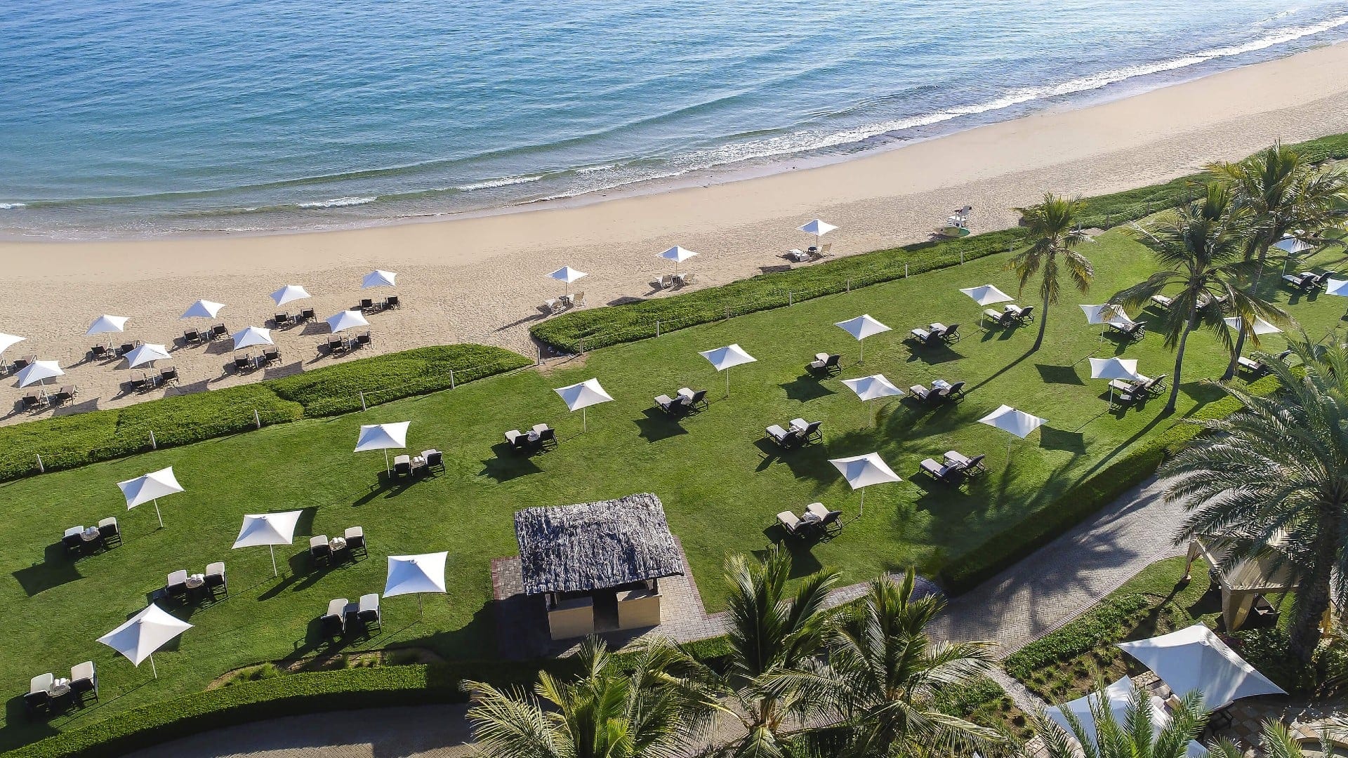 A bird view of the beach area at Shangri-La Barr AI Jissah, Muscat