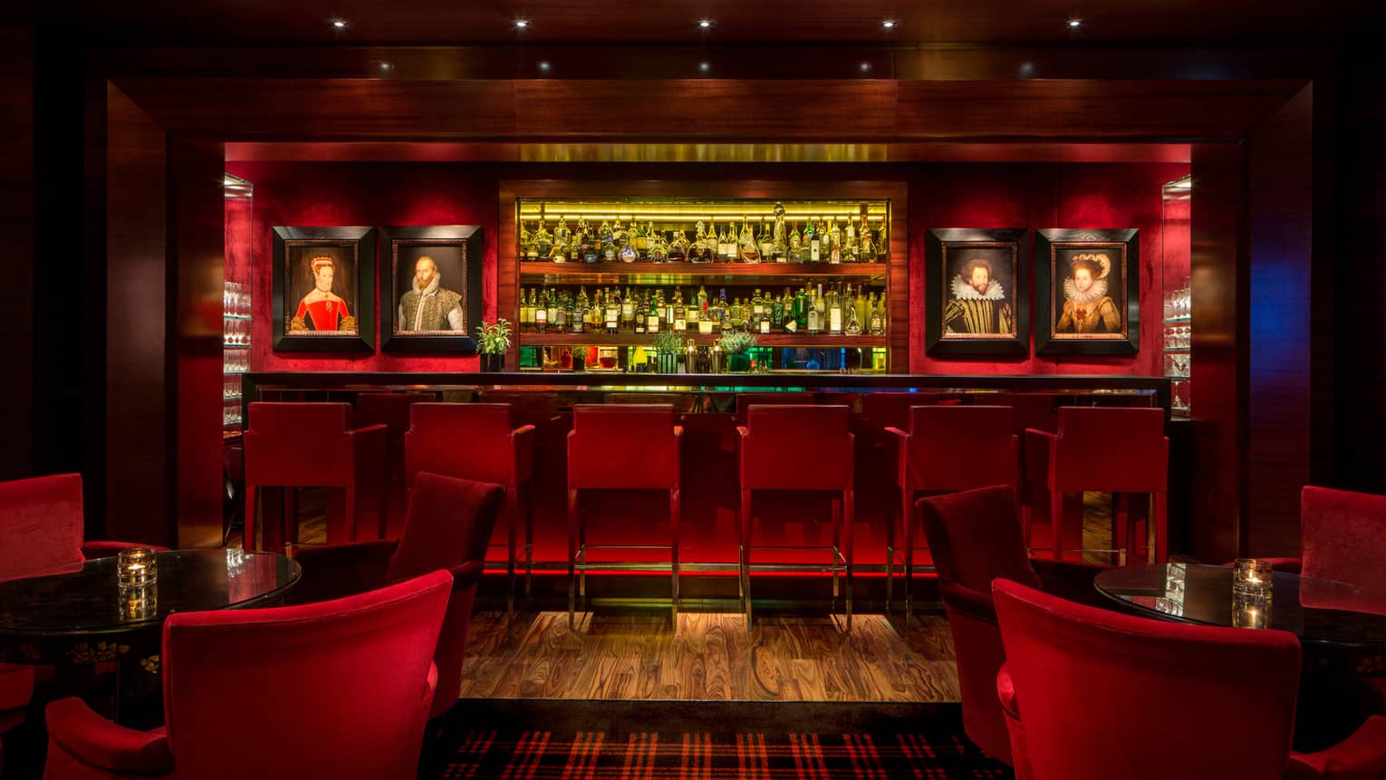 The red amaranto bar at four seasons hotel london at park lane.