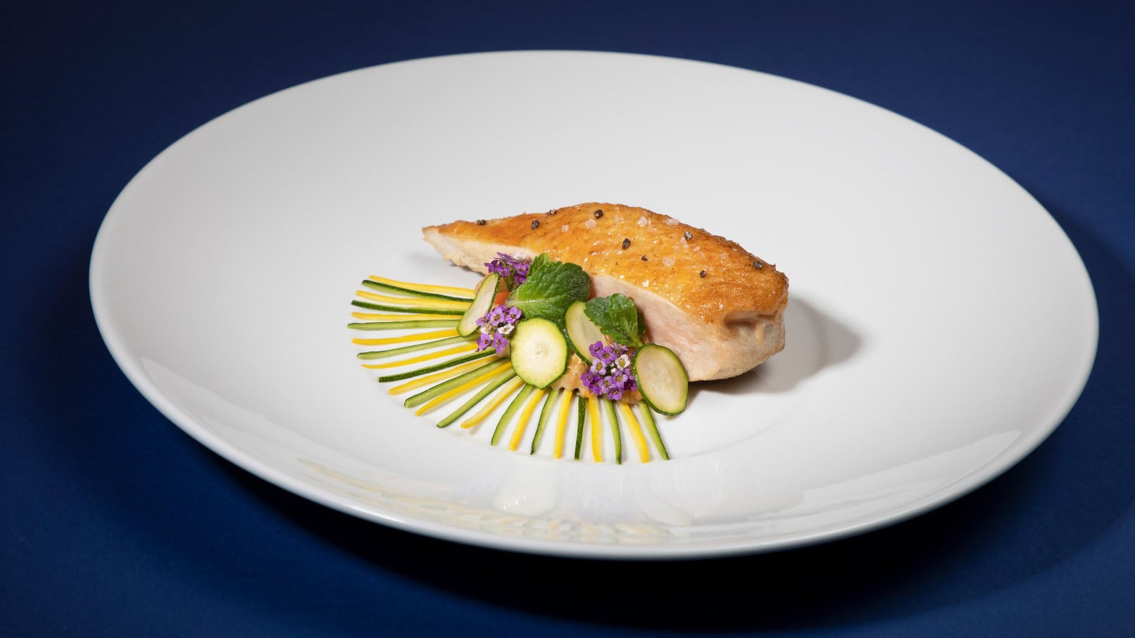Air France offers exquisite Michelin-starred meals in its premium cabins - 4