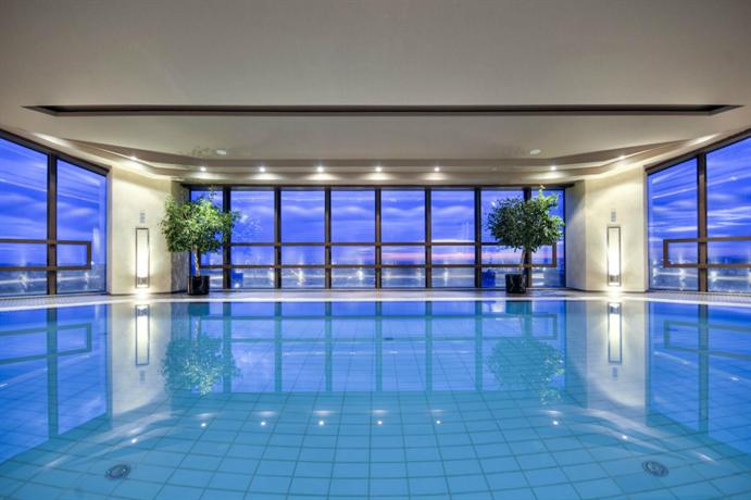 Prag höjer ribban generellt - og Corinthia speciellt