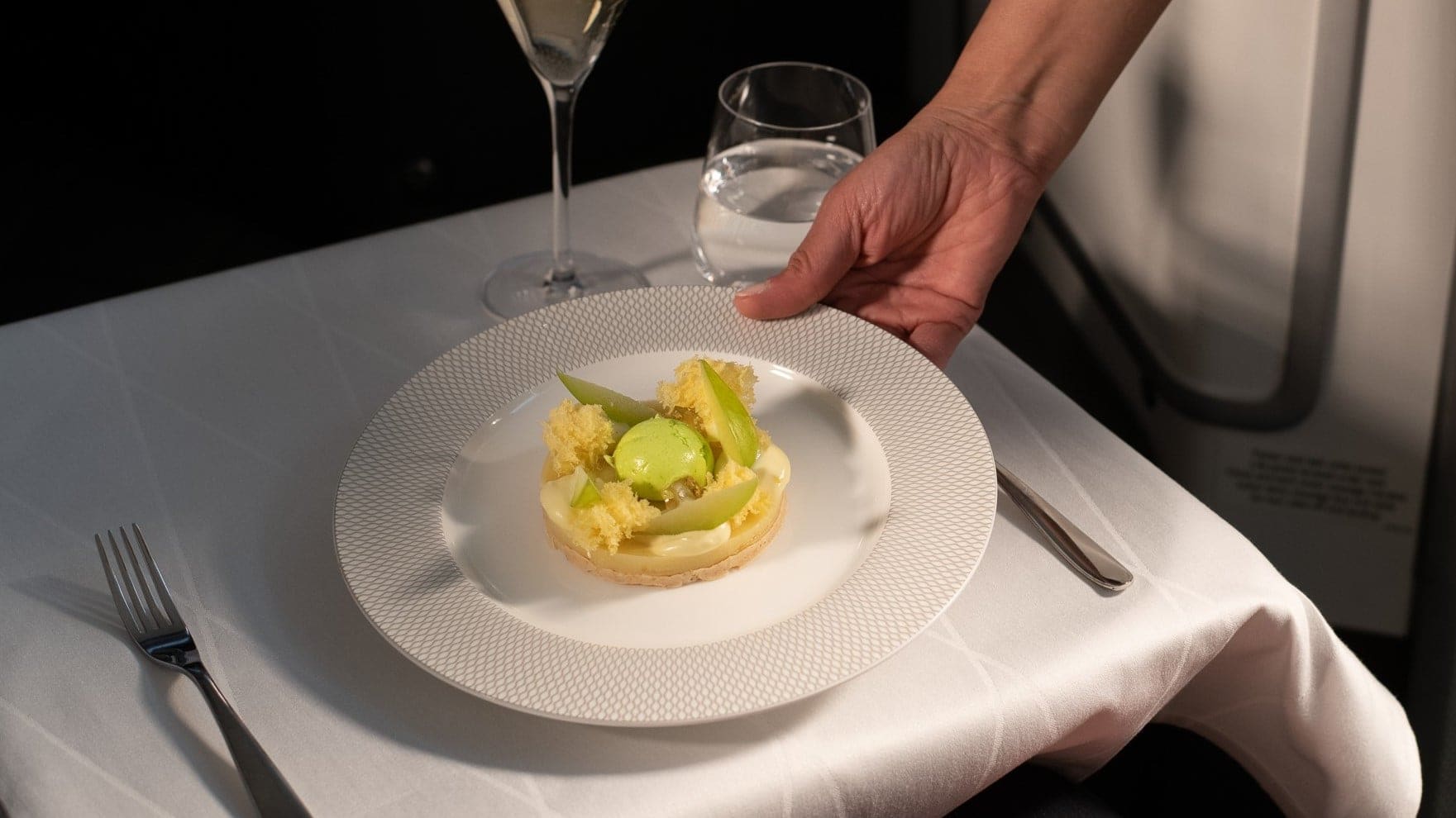 Airlines News - BA takes British gastro pub concept into the skies