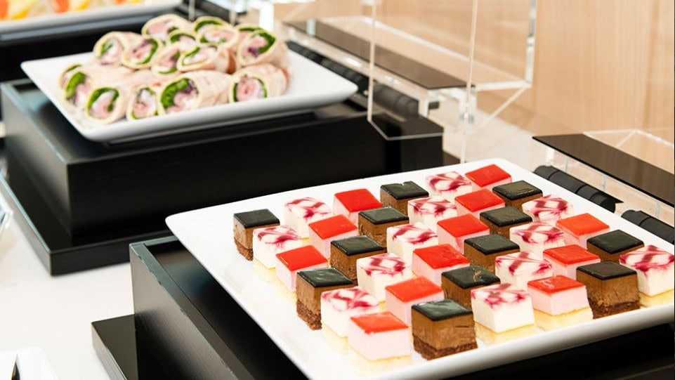 Airline review Airport experience - Japan Airlines - 6