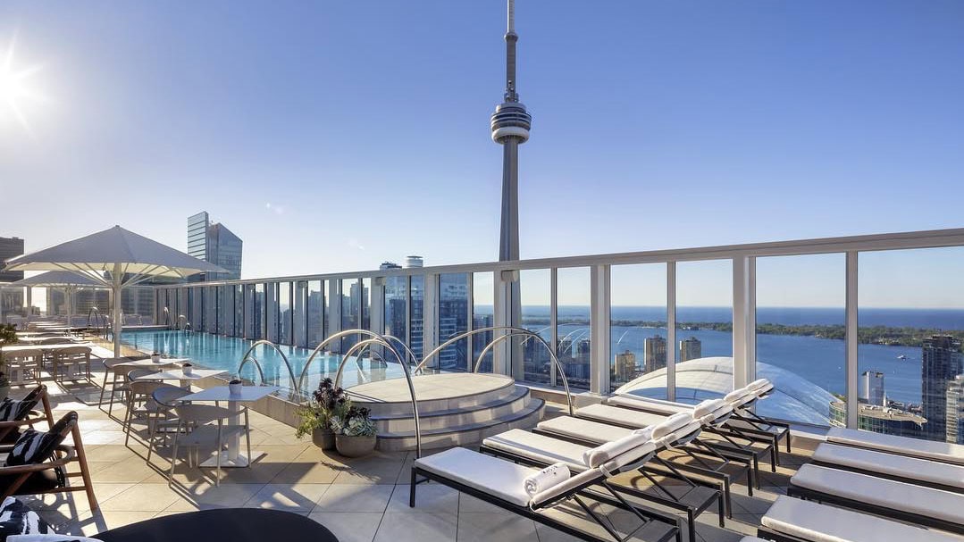 10 Best Luxury Hotels In Toronto