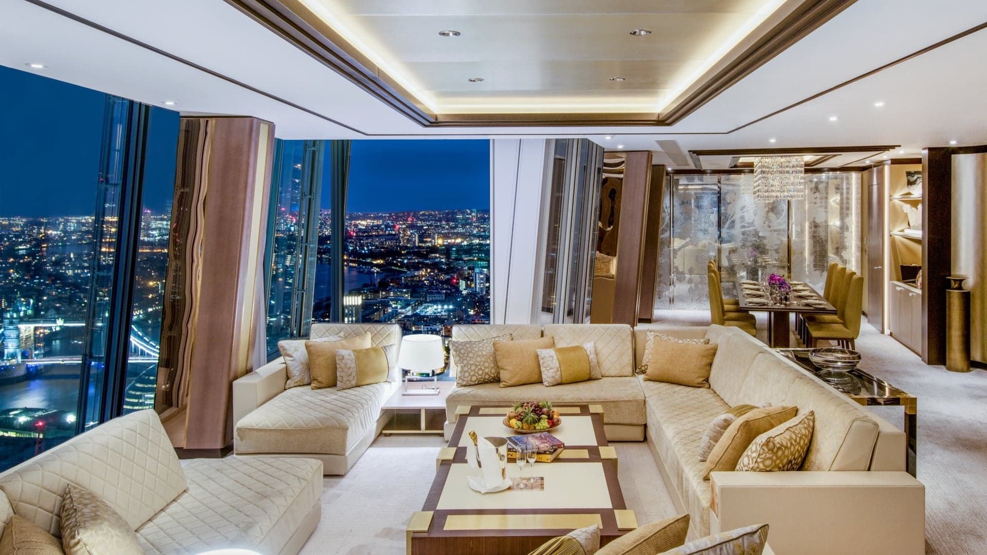 The sky lounge at the shangri-la at the shard london.