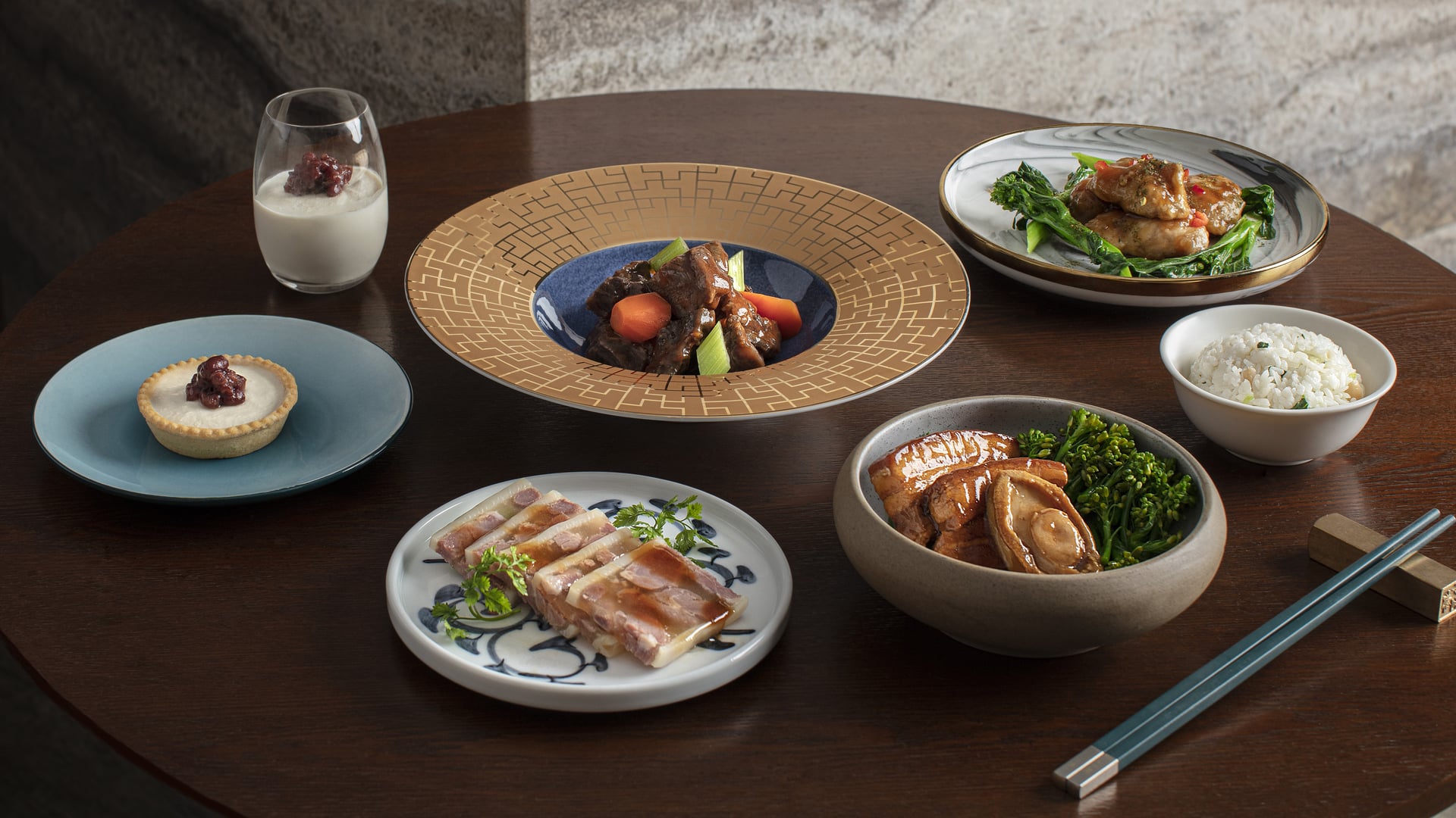 Airlines News - Cathay Pacific partners with Duddell's again