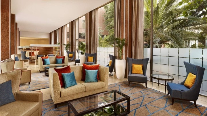 Qatar Airways buys Sheraton Skyline Hotel at London Heathrow airport - 1