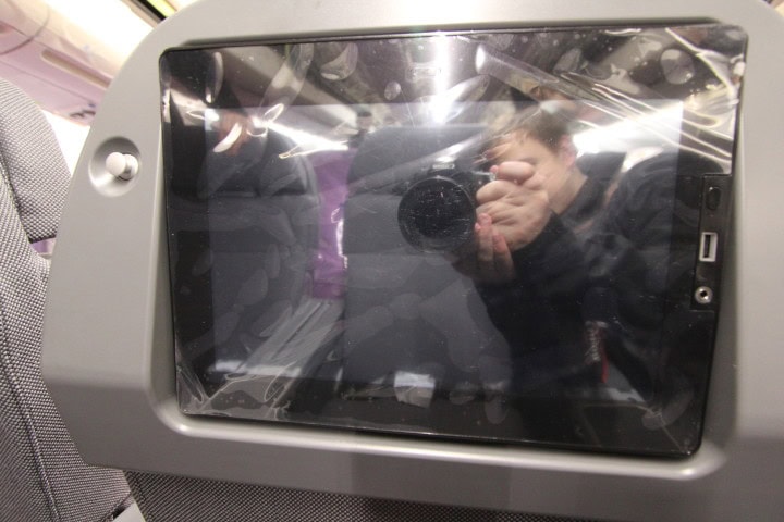 En första titt på Erik Viking och SAS nya långdistansstolar - Underhållningssystem och WIFI - 2