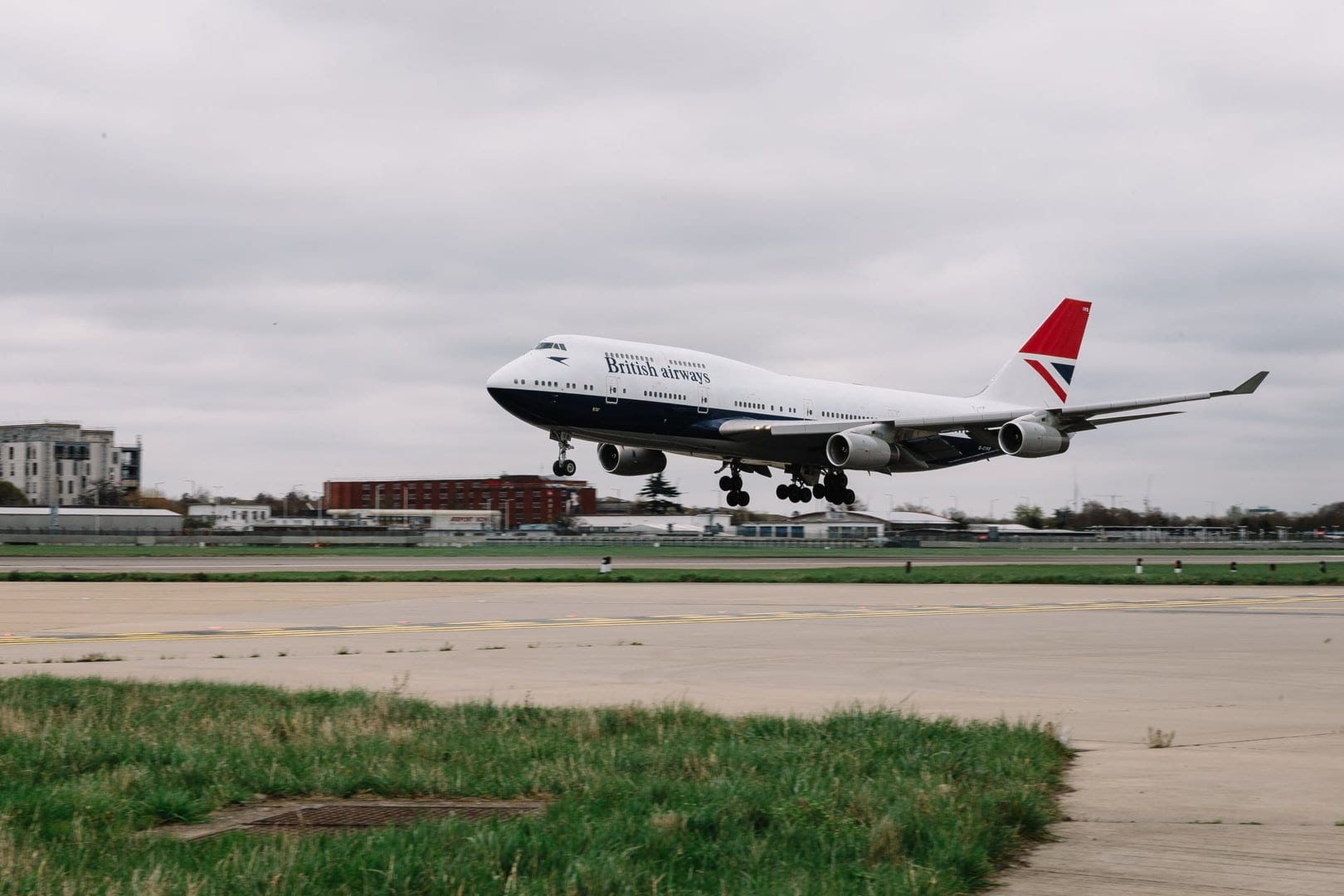 En British Airways Boeing 747 omvandlas till en biograf och museum