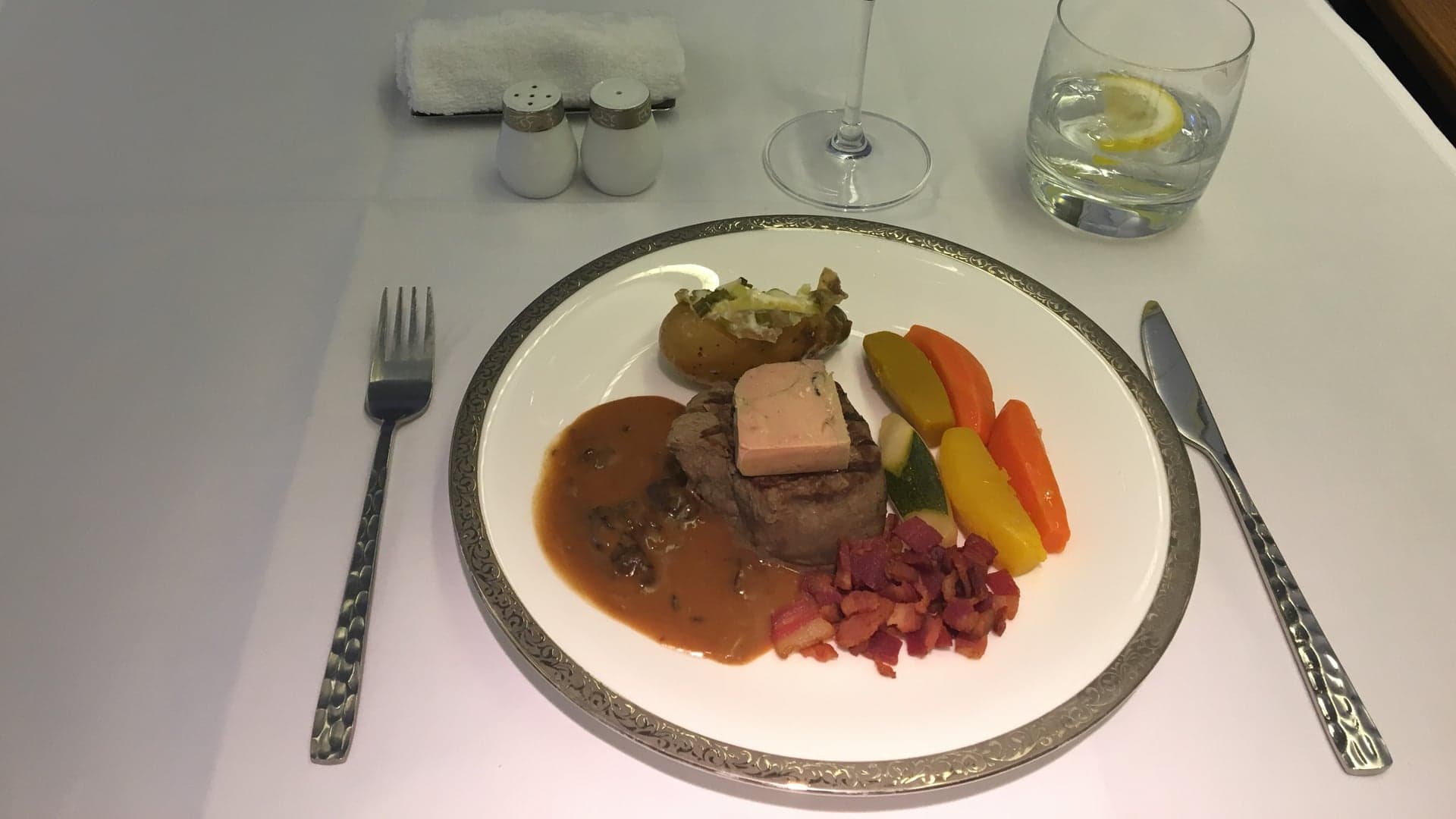 Airline review Cuisine - Thai Airways - 16