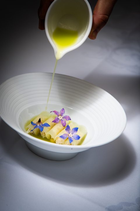 Restaurant wins a Michelin-star just six weeks after opening - 4