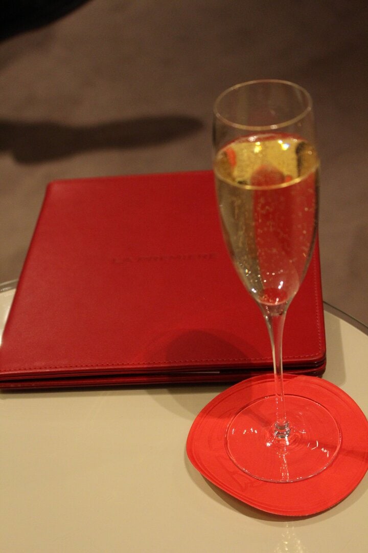 Bildereportasje: La Première lounge – Paris, Charles de Gaulle