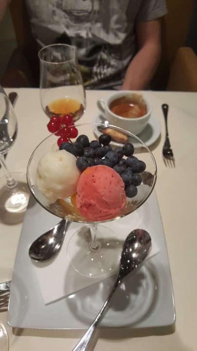 Medlemsrecension: Smekmånad i Asien del 1 - FCT och Lufthansa First - 13